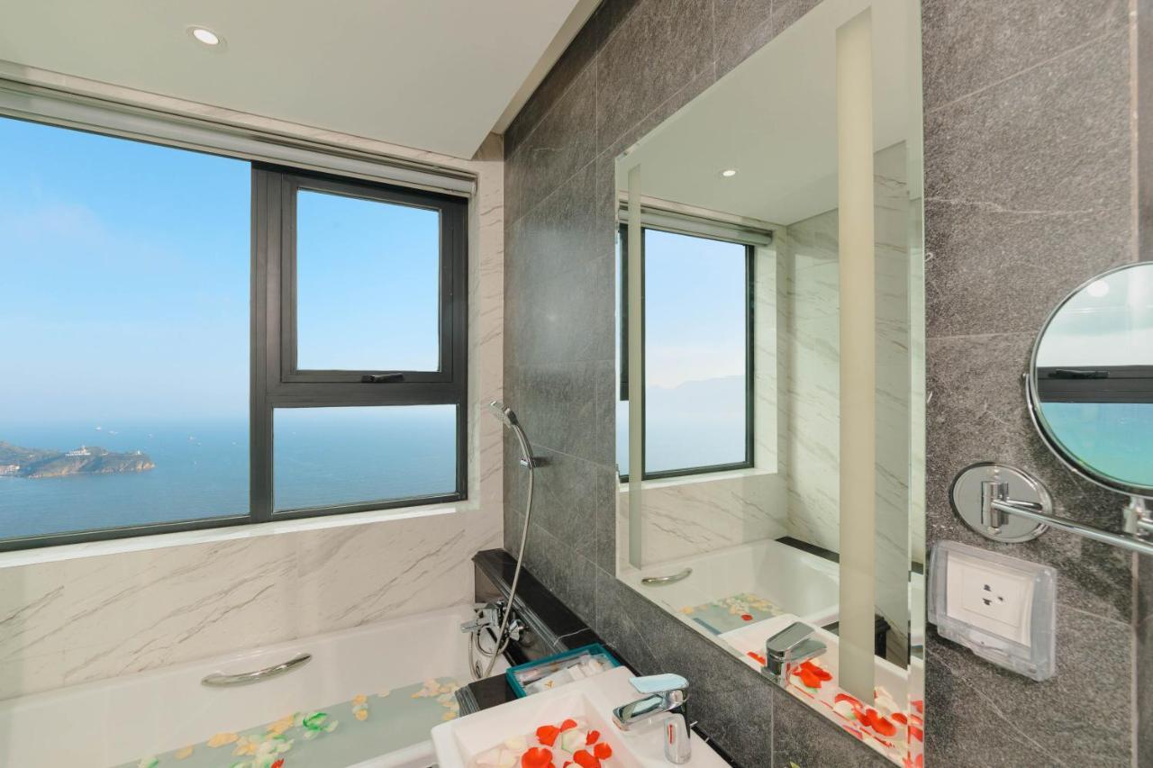 Altara Luxury Residences Куинён Экстерьер фото