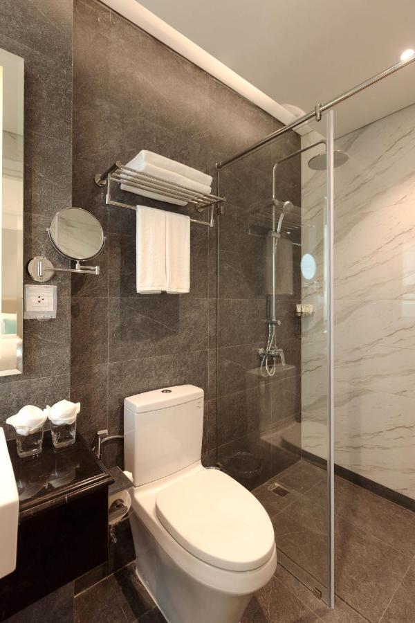 Altara Luxury Residences Куинён Экстерьер фото